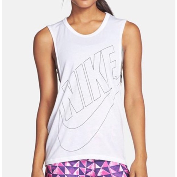 nike womens muscle tank top